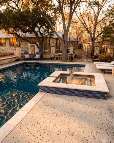 Pool & Hot Tub